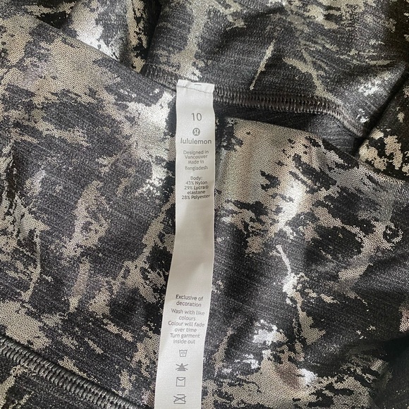 LULULEMON metallic leggings - Picture 4 of 4